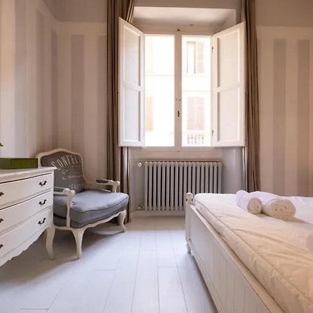 Apartment Fortezza Florenz